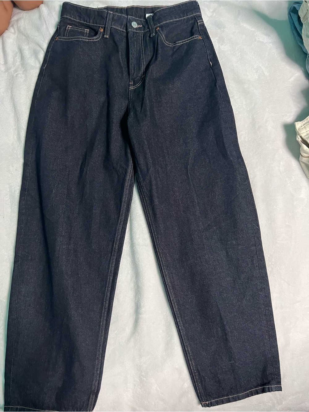 H and M Dark Blue Cropped barrel Jeans